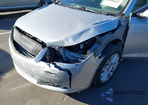 2013 Buick Lacrosse Leather Group z USA, uszkodzony, nr VIN 1G4GC5E31DF280340